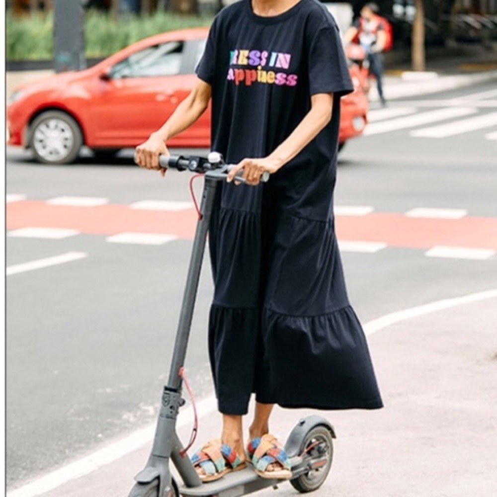 FARM Rio Dress In Happiness T-Shirt Dress in Black size small - Picture 2 of 11